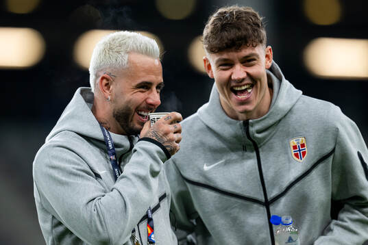 Aron Dønnum and Jørgen Strand Larsen of Norway