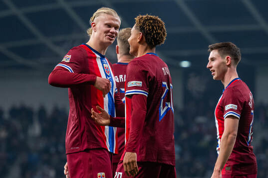 Antonio Nusa of Norway celebrates with teammate Erling