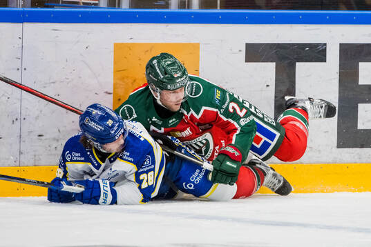 Leksands Justin Glenn Kloos och Frölundas Filip Cederqvist