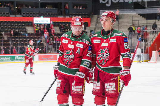 Modos Mikkel Aagaard och Lukas Jasek deppar