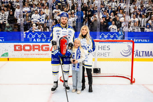 Leksands Lucas Elvenes utsedd till matchens lirare