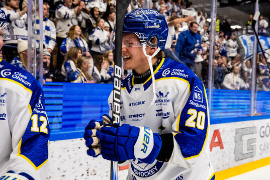 Leksands Axel Rindell jublar