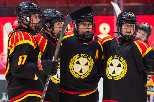 Brynäs Maja Ålenius, Jenniina Nylund, Hanna Thuvik och