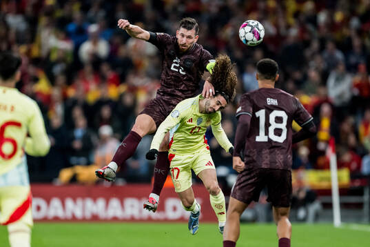 Pierre-Emile Højbjerg of Denmark and Marc Cucurella of