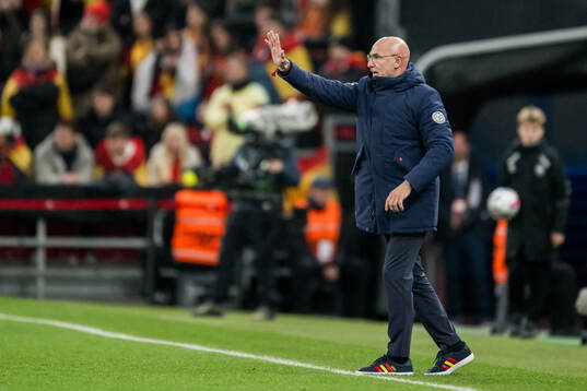 Head coach Luis de la Fuente of Spain