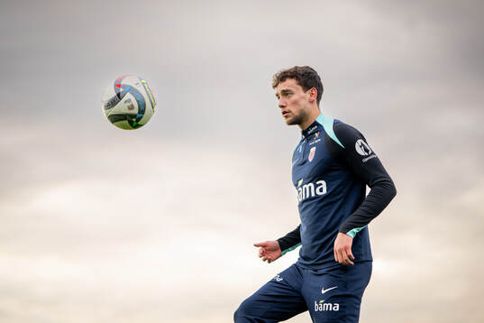 Bläddra bland fler bilder av Football, Nations League, Norway, training