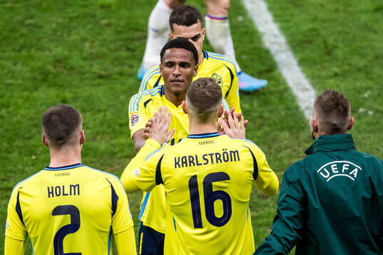 Niclas Eliasson and Jesper Karlström of Sweden