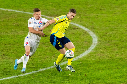 Gabriel Gudmundsson of Sweden and Tomas Suslov of Slovakia