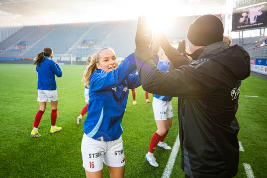 Ronja Foss Arnesen of Vålerenga