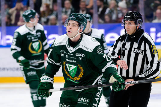 Färjestads Viktor Lodin deppar