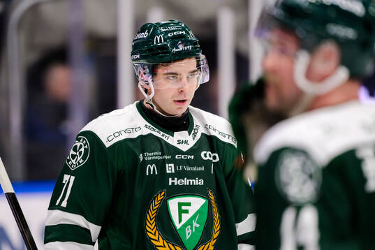Färjestads Viktor Lodin deppar