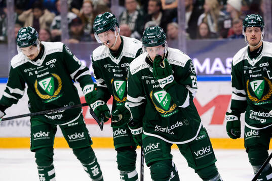 Färjestads David Tomasek, Adam Ollas Mattsson, Per Åslund
