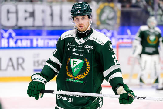 Färjestads Marcus Westfält deppar