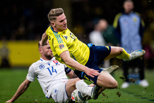 Milan Skriniar of Slovakia and Viktor Gyökeres of Sweden