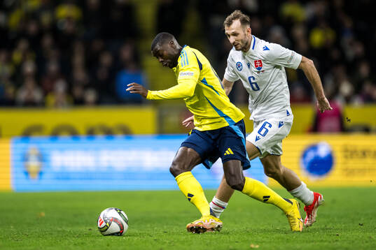 Ken Sema of Sweden and Norbert Gyömber of Slovakia