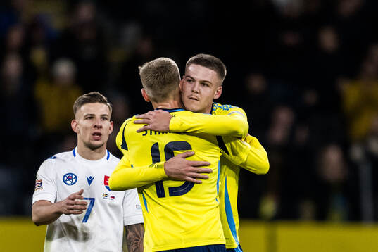 Carl Starfelt and Emil Holm of Sweden