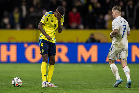 Alexander Isak of Sweden in pain
