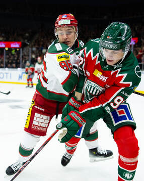 Modos Lukas Jasek och Frölundas Filip Cederqvist
