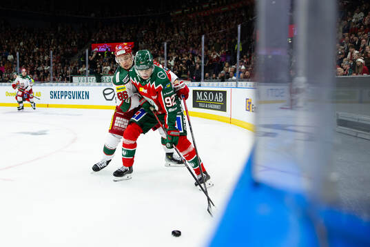 Modos Lukas Jasek och Frölundas Filip Cederqvist