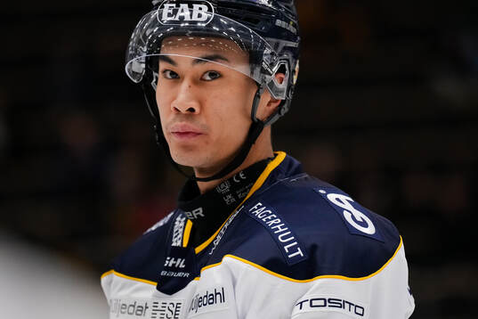 HV71s Jonathan Ang