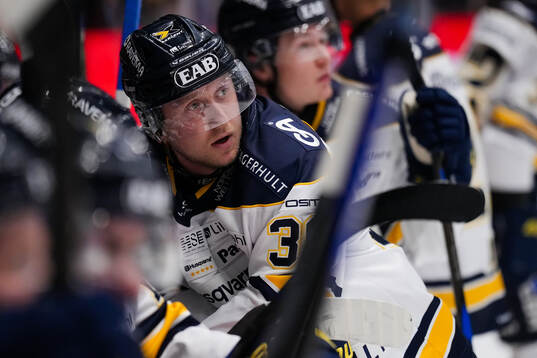 HV71s Olle Alsing deppar