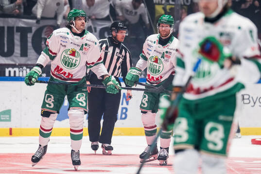 Rögles Linus Sandin och Ludvig Claesson deppar