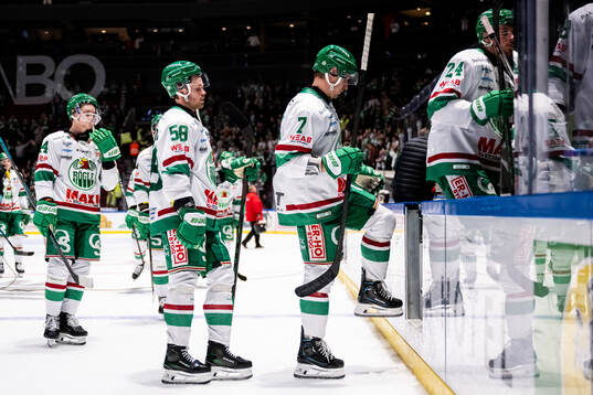 Rögles Filip Johansson och Carter Ashton deppar