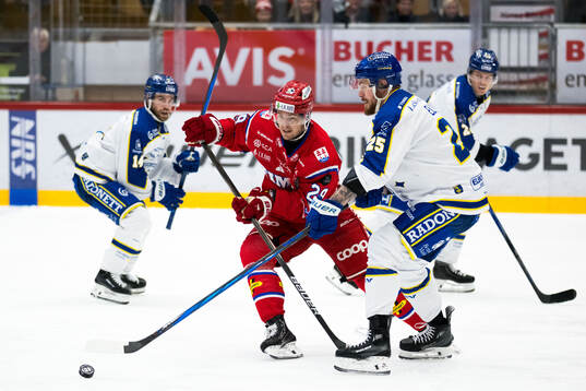 Timrås Filip Hållander och Leksands Lucas Elvenes