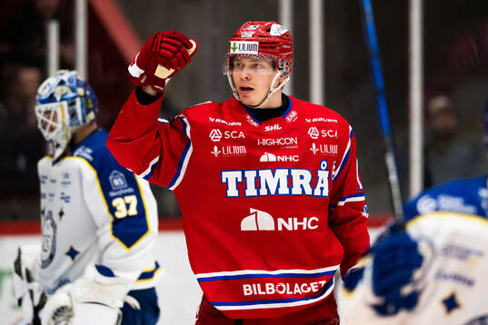 Timrås Erik Walli Walterholm jublar