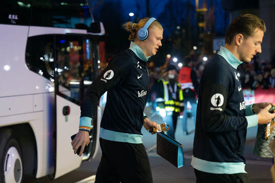 Erling Braut Haaland and Sander Berge of Norway arrive