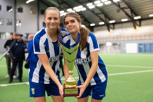 IFK Göteborgs Filippa Lindstedt och Lilly Hamstein
