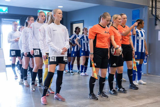 Uppsalas lagkapten Rebecca Jakobsson