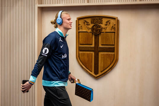 Erling Braut Haaland of Norway arrives
