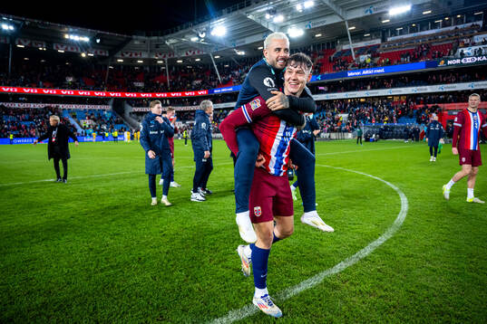 Aron Dønnum and Jørgen Strand Larsen of Norway