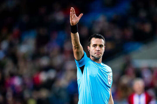 Referee Jasper Vergoote