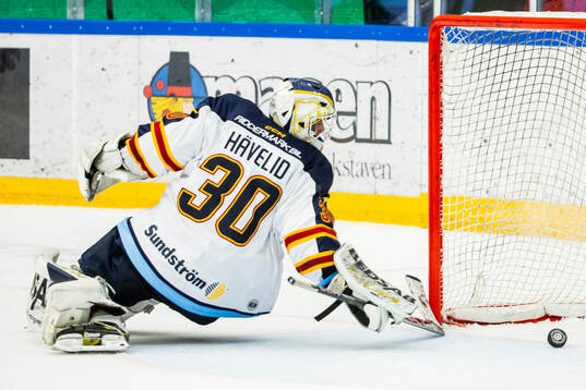 Djurgårdens målvakt Hugo Hävelid
