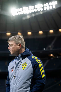 Head coach Jon Dahl Tomasson of the Swedish men's national