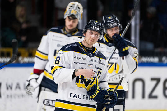 HV71s Olle Alsing deppar