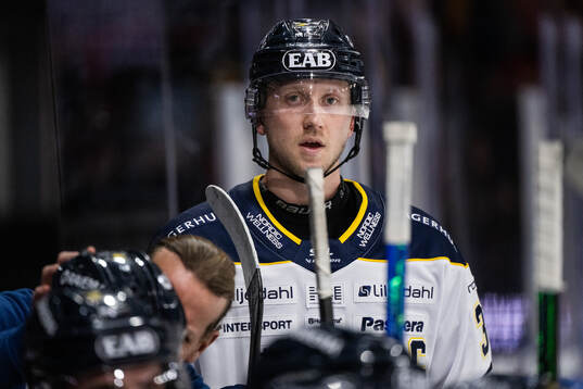 HV71s Olle Alsing