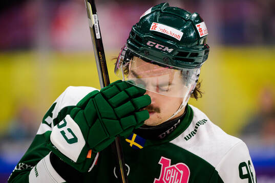 David Tomasek of Färjestad look dejected