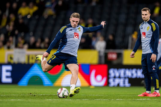 Viktor Gyökeres of Sweden