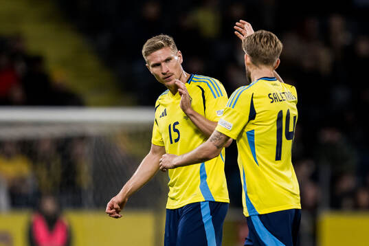 Carl Starfelt and Anton Salétros of Sweden