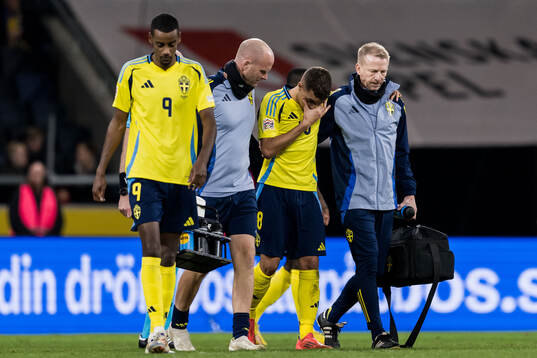 Yasin Ayari of Sweden looks dejected while leaving the pitch