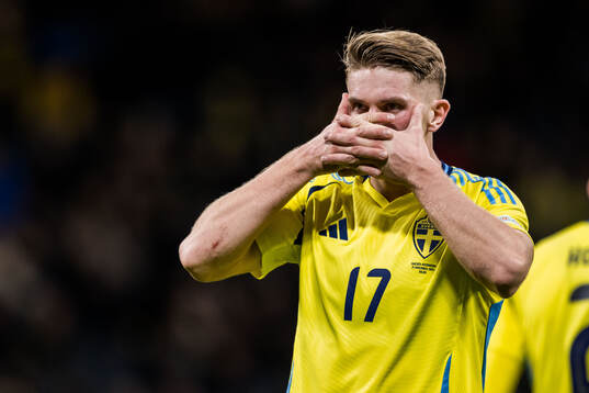 Viktor Gyökeres of Sweden celebrates