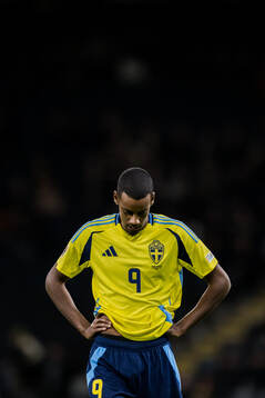 Alexander Isak of Sweden looks dejected