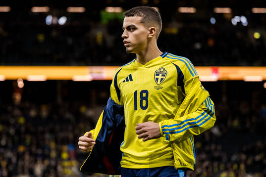 Yasin Ayari of Sweden