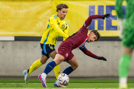 Simon Sjöholm of Sweden and Aleksander Hammer Kjelsen of