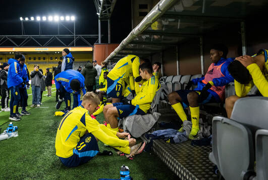 Elias Pihlström and Zakaria Loukili of Sweden looks