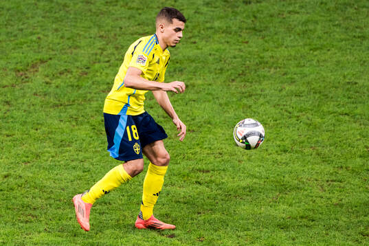 Yasin Ayari of Sweden