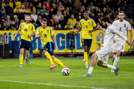 Yasin Ayari of Sweden